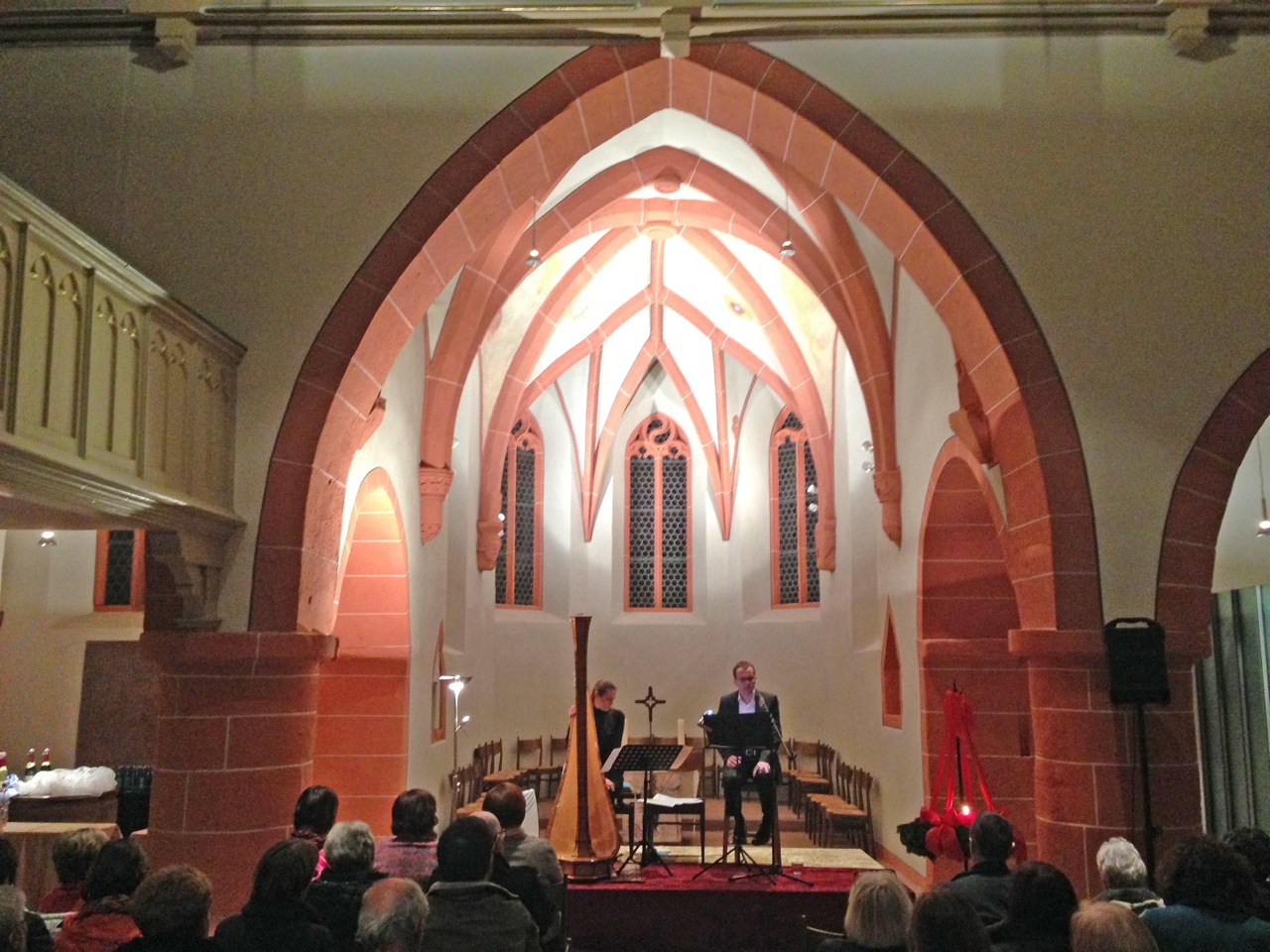 Die Aktualität der alten Weihnachtsworte - Georg Magirius und Bettina Linck in Reinheim-Ueberau