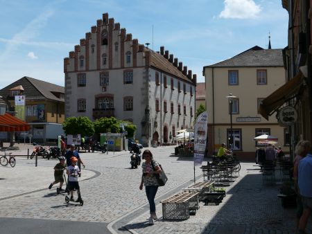 Marktplatz Hammelburg - Etappe der Tour "Stille in der Weinstadt"