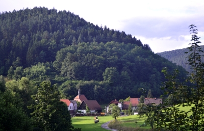 Schöllenbach - Startpunkt der Tour "Das Geheimnis der Ermutigung" - Foto von Harmut Ringe