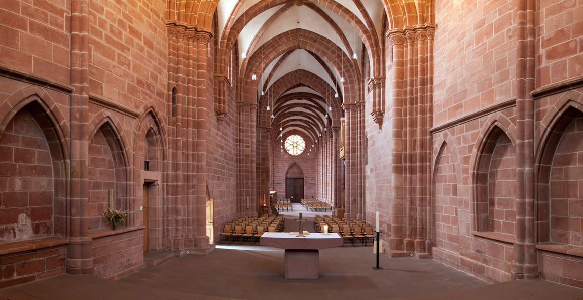 Die Pfälzisch-biblische Weinprobe wird gefeiert in der Citykirche Kaiserslautern (c) Citykirchenarbeit Kaiserslautern