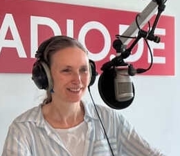 Redakteurin und Moderatorin Dagmar Peters - Foto (c) Domradio Köln