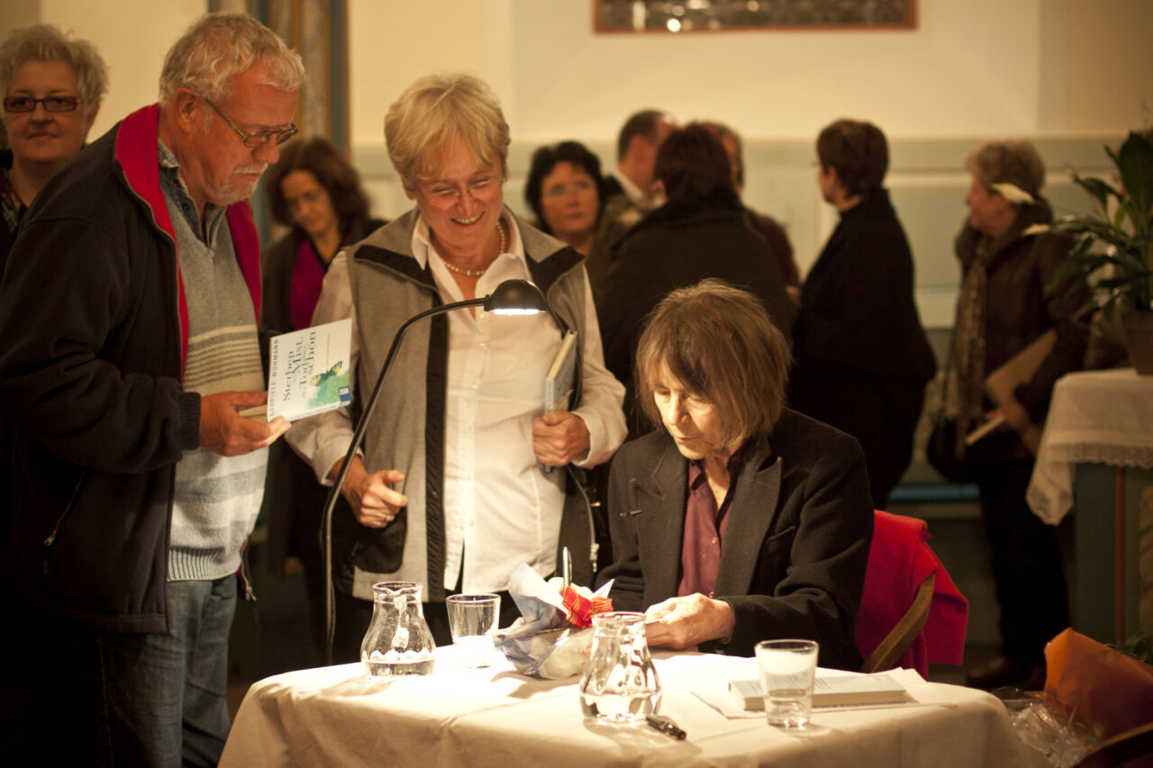 Die königliche Kraft der Kürze - Gabriele Wohmann in Biebesheim