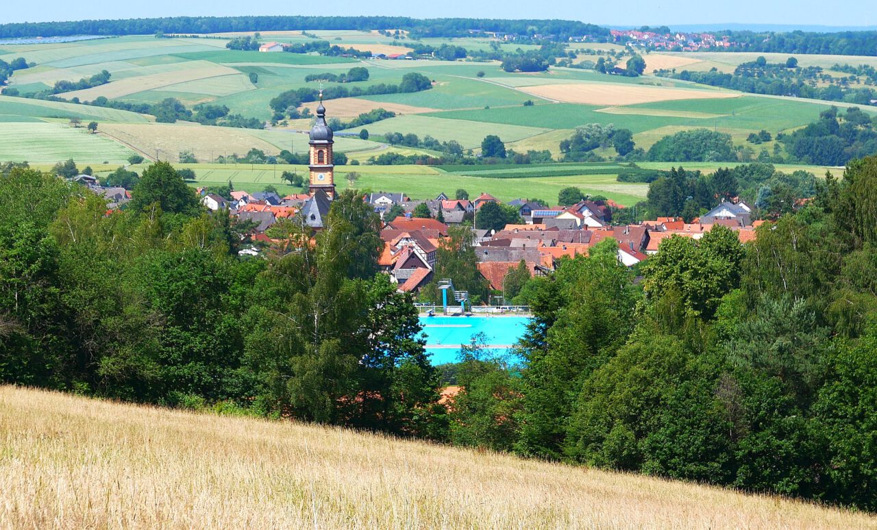 Spessartbad in Mönchsberg - Beispiel für einen Ort, an dem Georg Magirius sein Körpergebet im Wasser zelebriert